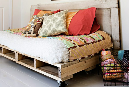 wood pallet uses - bed 2