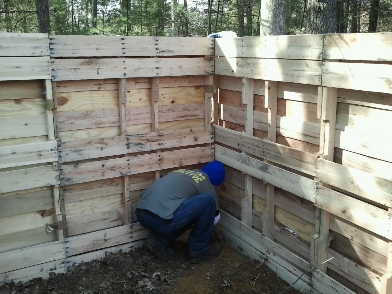 Bolting a turkey coop from pallets