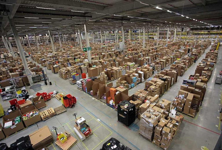 Amazon warehouse for hide and seek