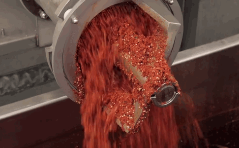 How is Sriracha Made?